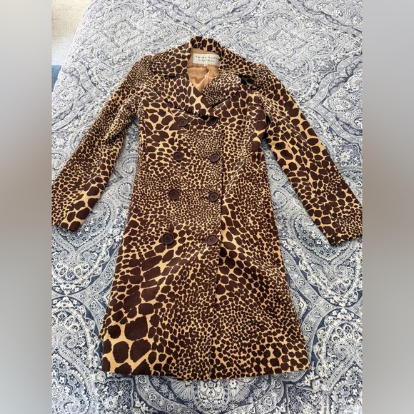 Trina Turk Jackets & Blazers - Trina Turk Animal Print Corduroy Double breasted Coat in size 4